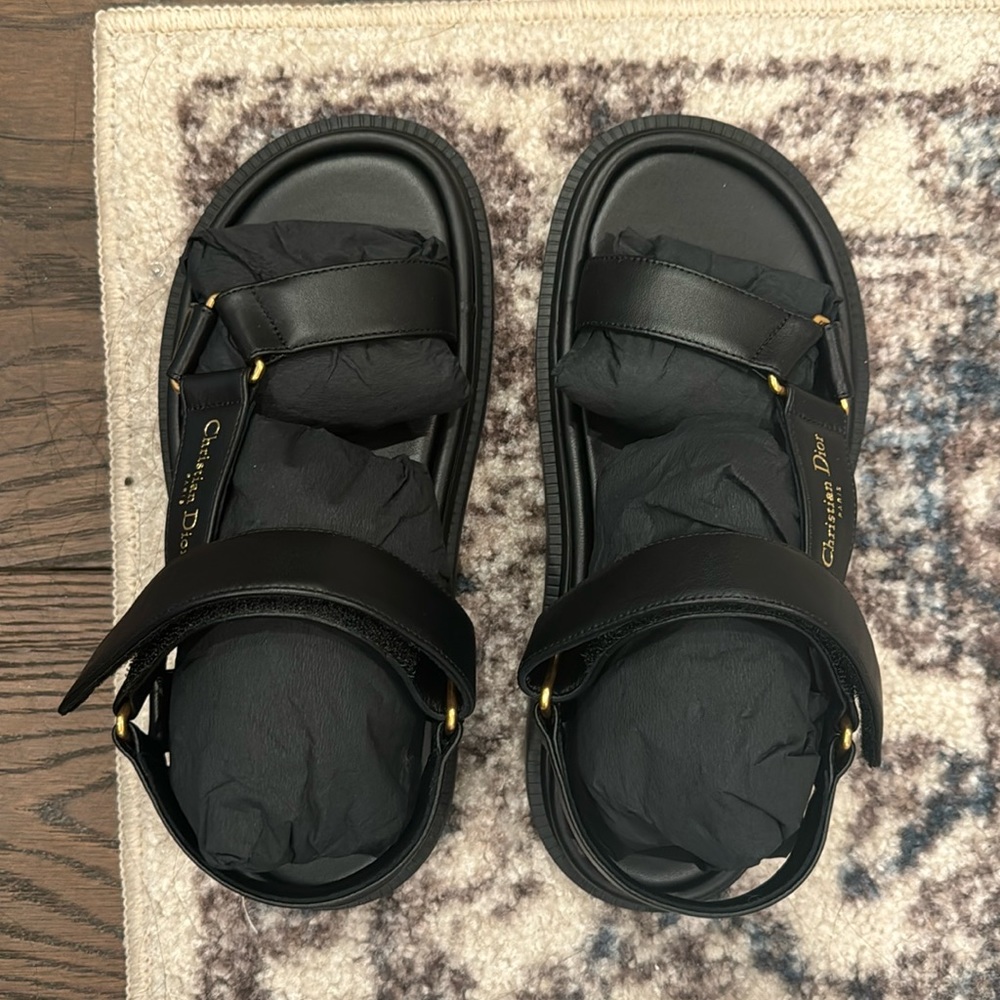 Dior D-Wave Leather Sandal 37.5